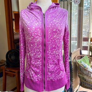 Aventura organic burn out hoodie jacket